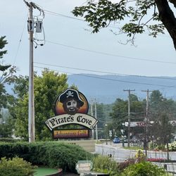 Pirate's Cove Adventure Golf