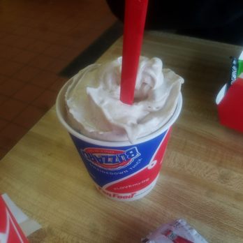 Dairy Queen Ltd Brazier - Smores blizzard - Ice Cream & Frozen Yogurt Near Me - Middleton, Massachusetts