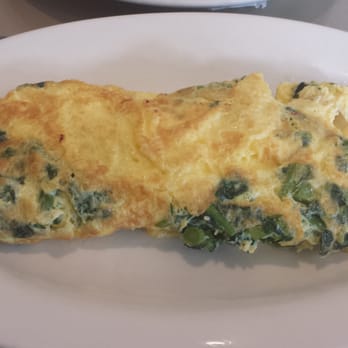 Steve & Andrea's Restaurant - Broccoli rabe and mozzarella omelet - Breakfast & Brunch Near Me - Rutherford, New Jersey Steve & Andrea's Restaurant - Broccoli rabe and mozzarella omelet - Breakfast & Brunch Near Me - Rutherford, New Jersey