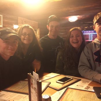 Buck Rub Pub - Pizza Near Me - Pittsburg, New Hampshire