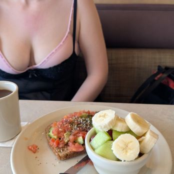 Family Pancake House - Edmonds - Fruit Bowl - Breakfast & Brunch Near Me - Edmonds, Washington Family Pancake House - Edmonds - Fruit Bowl - Breakfast & Brunch Near Me - Edmonds, Washington