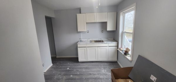 Riepenhoff's Construction & Remodeling Logo