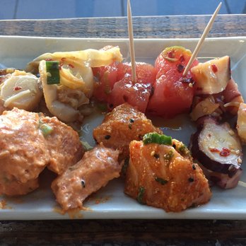 Seattle Fish Guys - The special poke sampler on the House :) - Seafood Markets Near Me - Seattle, Washington