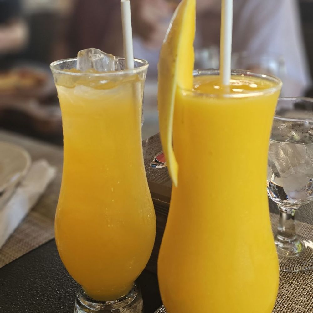 Two Seasons Resorts - Calamansi Juice and Mango Shake - Hotels Near Me - Malay, AKL