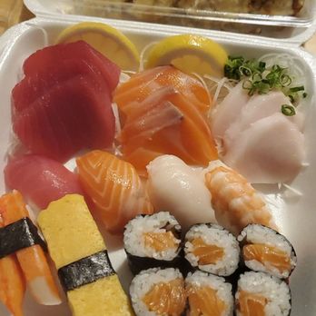 Sushi Spot - Sushi sashimi combo and stuffed mishrooms - Japanese Near Me - Aiea, Hawaii Sushi Spot - Sushi sashimi combo and stuffed mishrooms - Japanese Near Me - Aiea, Hawaii