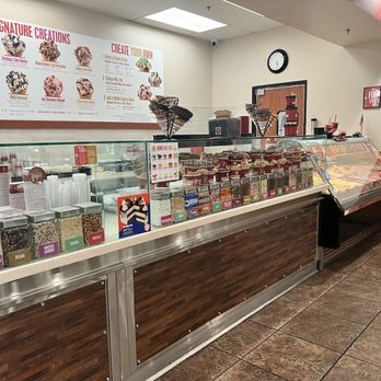 Cold Stone Creamery - Ice Cream & Frozen Yogurt Near Me - Mesa, Arizona Cold Stone Creamery - Ice Cream & Frozen Yogurt Near Me - Mesa, Arizona