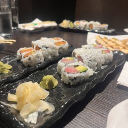 Salmon roll & Hamachi roll Salmon roll & Hamachi roll