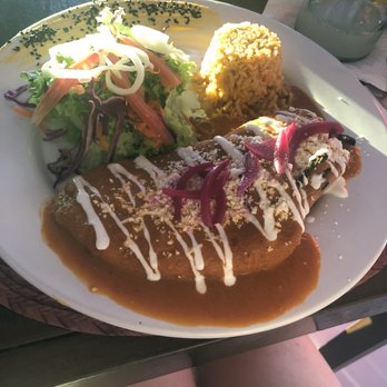 El Zarape Malecón - Chilè Rellano (be still my soul) - Mexican Near Me - La Paz, BCS