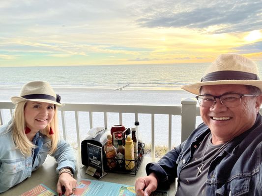 Caddy's Madeira Beach by null