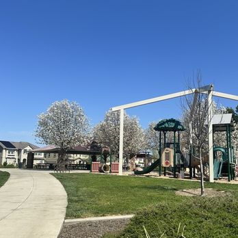 Valley Oak Park - Playground - Parks Near Me - Sacramento, California Valley Oak Park - Playground - Parks Near Me - Sacramento, California
