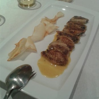 Gaudium - Alitas de pollo rellenas de forma sefardí. - Spanish Near Me - Madrid, M