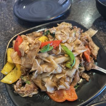 Thai Kitchen Bowl - Thai Near Me - Fontana, California Thai Kitchen Bowl - Thai Near Me - Fontana, California