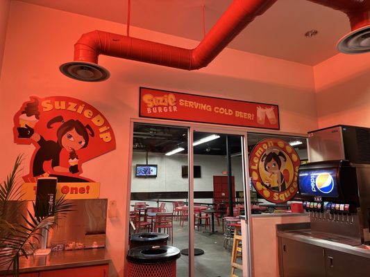 Suzie Burger by null