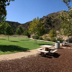 Calabasas Klubhouse Preschool - Beautiful grounds!