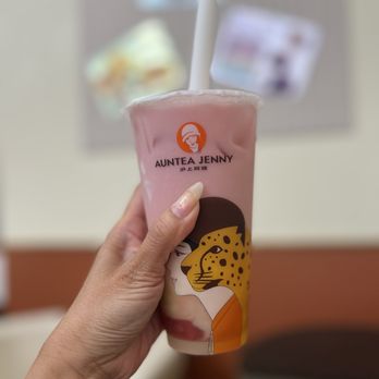 Auntea Jenny - Strawberry Jasmine Fresh Milk Tea Daifuku $6.99 - Bubble Tea Near Me - Irvine, California Auntea Jenny - Strawberry Jasmine Fresh Milk Tea Daifuku $6.99 - Bubble Tea Near Me - Irvine, California