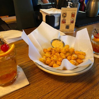 The Old Fashioned - Cheese Curds and Brandy Old Fashioned - American Near Me - Madison, Wisconsin