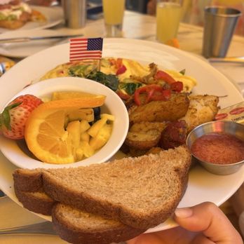Immigrant Son Caffe - American omelet - Breakfast & Brunch Near Me - Oxnard, California Immigrant Son Caffe - American omelet - Breakfast & Brunch Near Me - Oxnard, California