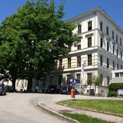 Bischöfliches Gymnasium Kollegium Petrinum