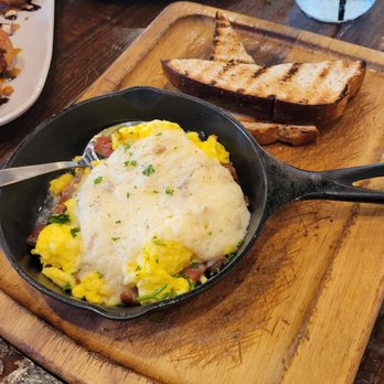 World of Beer - Hagrid's Gamekeeper Pie - Gastropubs Near Me - Cypress, Texas World of Beer - Hagrid's Gamekeeper Pie - Gastropubs Near Me - Cypress, Texas