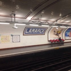 Métro Lamarck-Caulaincourt