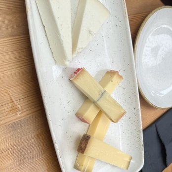 Santagustina - Cheese plate was meh - Bars Near Me - Barcelona, B Santagustina - Cheese plate was meh - Bars Near Me - Barcelona, B