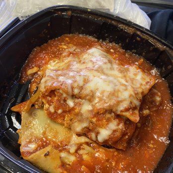 Maggiano's Little Italy - Mom's lasagna - Italian Near Me - Grapevine, Texas Maggiano's Little Italy - Mom's lasagna - Italian Near Me - Grapevine, Texas