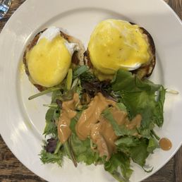 Crab Cake Benedict