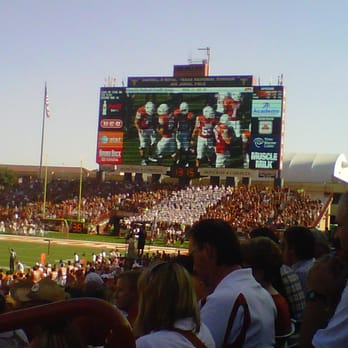 Darrell K Royal-Texas Memorial Stadium - Stadiums & Arenas Near Me - Austin, Texas Darrell K Royal-Texas Memorial Stadium - Stadiums & Arenas Near Me - Austin, Texas