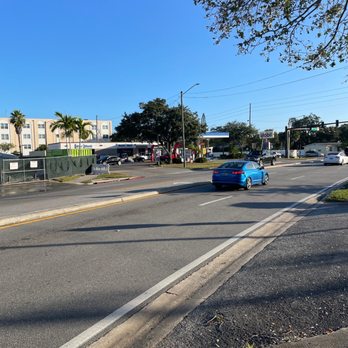 Mobil - View from across 40th ave N - Gas Stations Near Me - SAINT PETERSBURG, Florida Mobil - View from across 40th ave N - Gas Stations Near Me - SAINT PETERSBURG, Florida