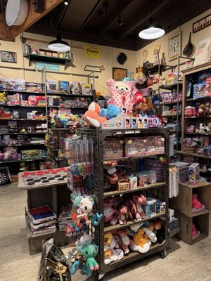 Cracker Barrel Old Country Store by null