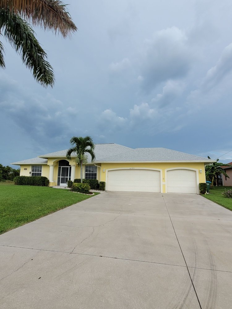 Slide of Giza Roofing Solutions