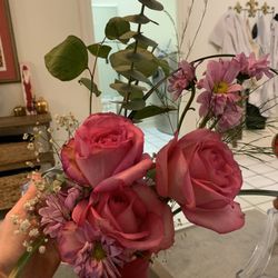 Henderson's Flower Shop