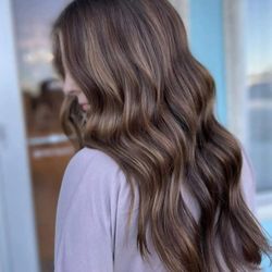 The Blue Magnolia Salon