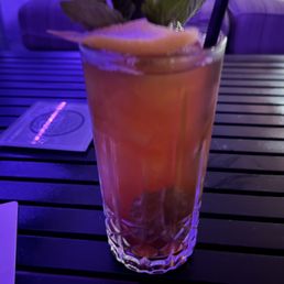Roosevelt Island cocktail with Bourbon, Vodka, lemon juice, iced tea, mint Roosevelt Island cocktail with Bourbon, Vodka, lemon juice, iced tea, mint