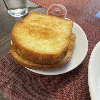 Chef Jared and Company - Grilled white toast - Breakfast & Brunch Near Me - Manistee, Michigan Chef Jared and Company - Grilled white toast - Breakfast & Brunch Near Me - Manistee, Michigan