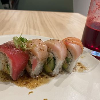 Maki Noho - Mostly eaten Rainbow Roll and beet juice - Japanese Near Me - North Hollywood, California Maki Noho - Mostly eaten Rainbow Roll and beet juice - Japanese Near Me - North Hollywood, California