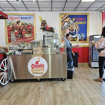 Chani's Donuts - Inside. Donut maker. - Donuts Near Me - San Diego, California Chani's Donuts - Inside. Donut maker. - Donuts Near Me - San Diego, California