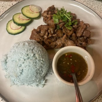 Chapter Two - Pork garlic and pepper. - Thai Near Me - Loma Linda, California