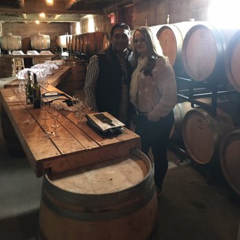 Grape Escape Wine Tours - Wine Tours Near Me - Niagara-on-the-Lake, Ontario Grape Escape Wine Tours - Wine Tours Near Me - Niagara-on-the-Lake, Ontario