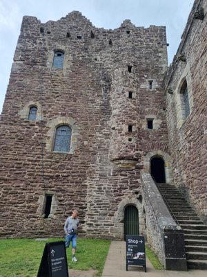 Doune Castle by null