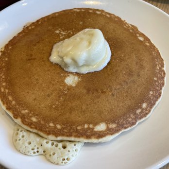 Broken Yolk Cafe - Pancake - Breakfast & Brunch Near Me - Meridian, Idaho