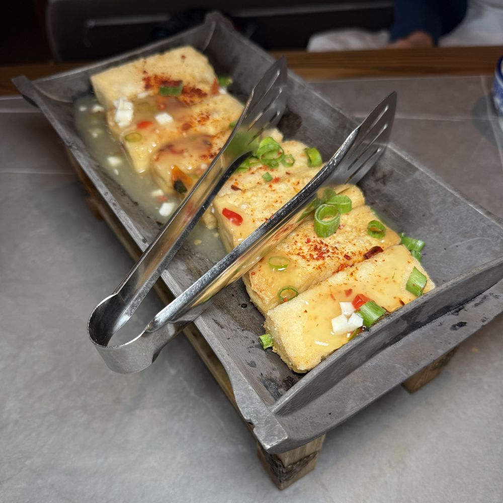 Mountain House - Sizzling Tofu - Szechuan Near Me - Boston, Massachusetts Mountain House - Sizzling Tofu - Szechuan Near Me - Boston, Massachusetts