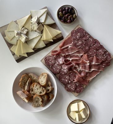 Lovebirds Wine Bar + Bistro by null