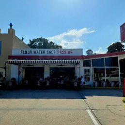 Exterior photo of Lynora's Italian Kitchen - West Palm Beach, Florida Exterior photo of Lynora's Italian Kitchen - West Palm Beach, Florida