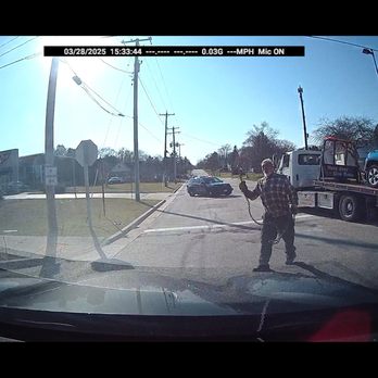 N & S Towing - N&S Tow Truck Driver who threatened to through a metal hook through my windshield. Thankfully police were there to stop him. - Towing Near Me - Milwaukee, Wisconsin N & S Towing - N&S Tow Truck Driver who threatened to through a metal hook through my windshield. Thankfully police were there to stop him. - Towing Near Me - Milwaukee, Wisconsin