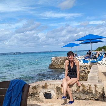 The Money Bar - Bars Near Me - San Miguel, ROO
