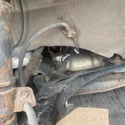 Vic's Auto Service