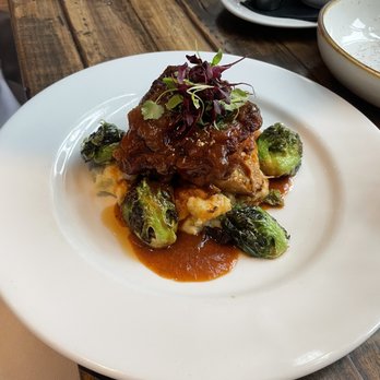 Divina - Roasted Chicken - Italian Near Me - Stamford, Connecticut Divina - Roasted Chicken - Italian Near Me - Stamford, Connecticut