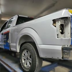 Jakes Collision Center