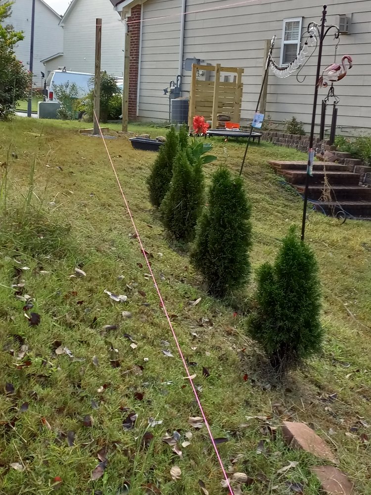 Slide of Midwest Roofing & Construction